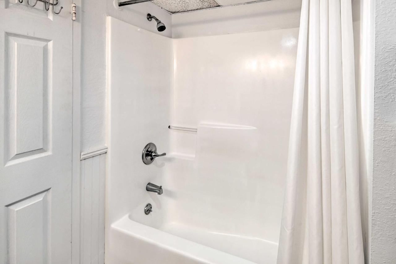 Beachfront Condo In Myrtle Beach With Pool Access Εξωτερικό φωτογραφία